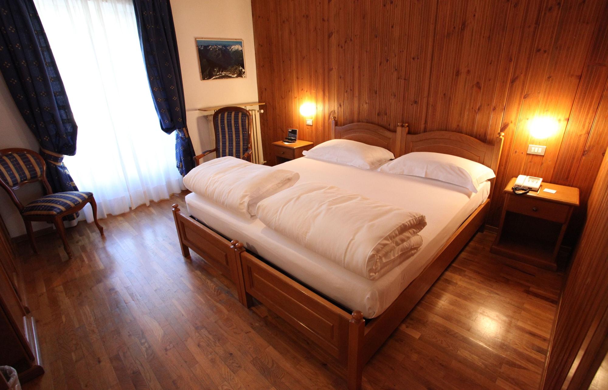 Hotel Berthod Courmayeur Ngoại thất bức ảnh