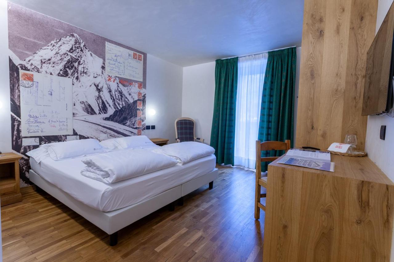 Hotel Berthod Courmayeur Ngoại thất bức ảnh