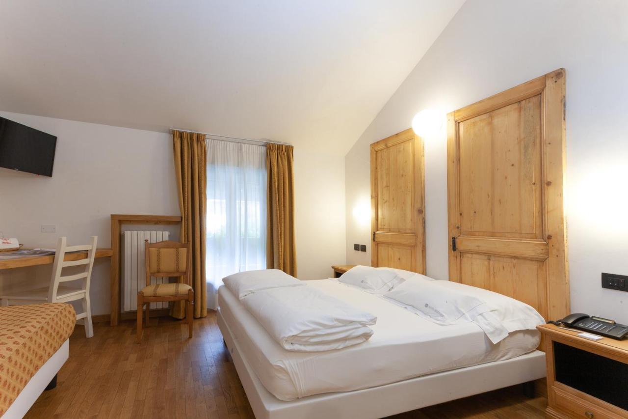 Hotel Berthod Courmayeur Ngoại thất bức ảnh