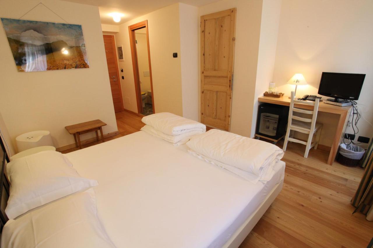 Hotel Berthod Courmayeur Ngoại thất bức ảnh